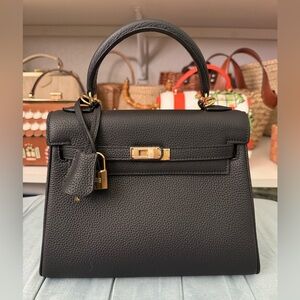 Mille Bags Black Top Handle Leather Handbag